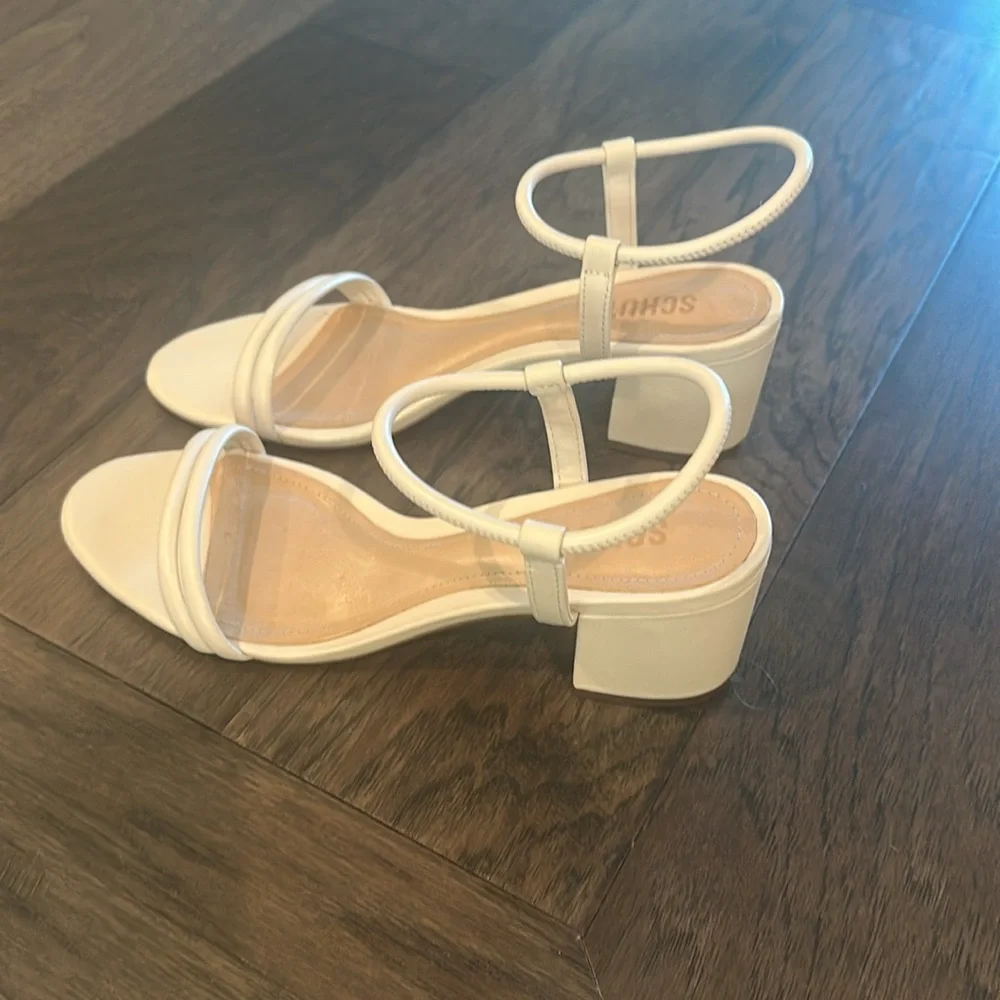 Schutz Gimemez Mid Heel Elastic Strap Sandal Sz 7.5 - Picture 5 of 8